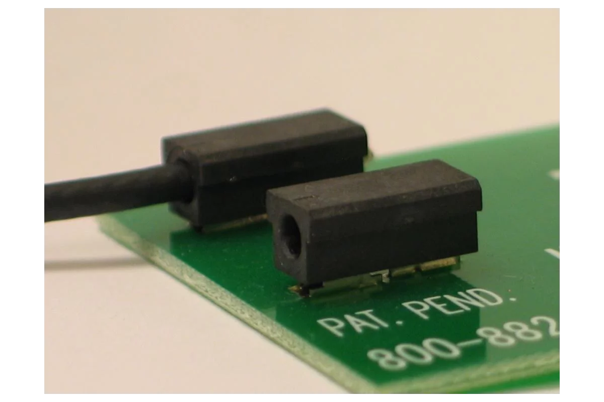 How Zierick's coaxial cable piercing technology works