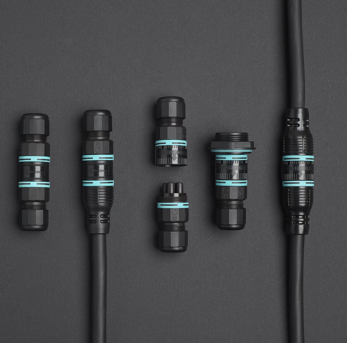 Waterproof plug & socket connectors 
